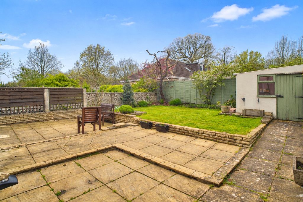Additional image 9 of 3 bed semi-detached house for saleWigmore Avenue, Lawns, Swindon SN3
