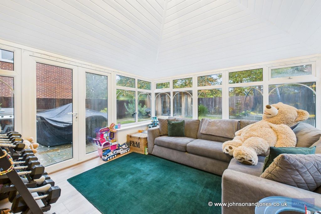 Additional image 11 of 4 bed detached house for saleSt. Johns Road, Ascot SL5