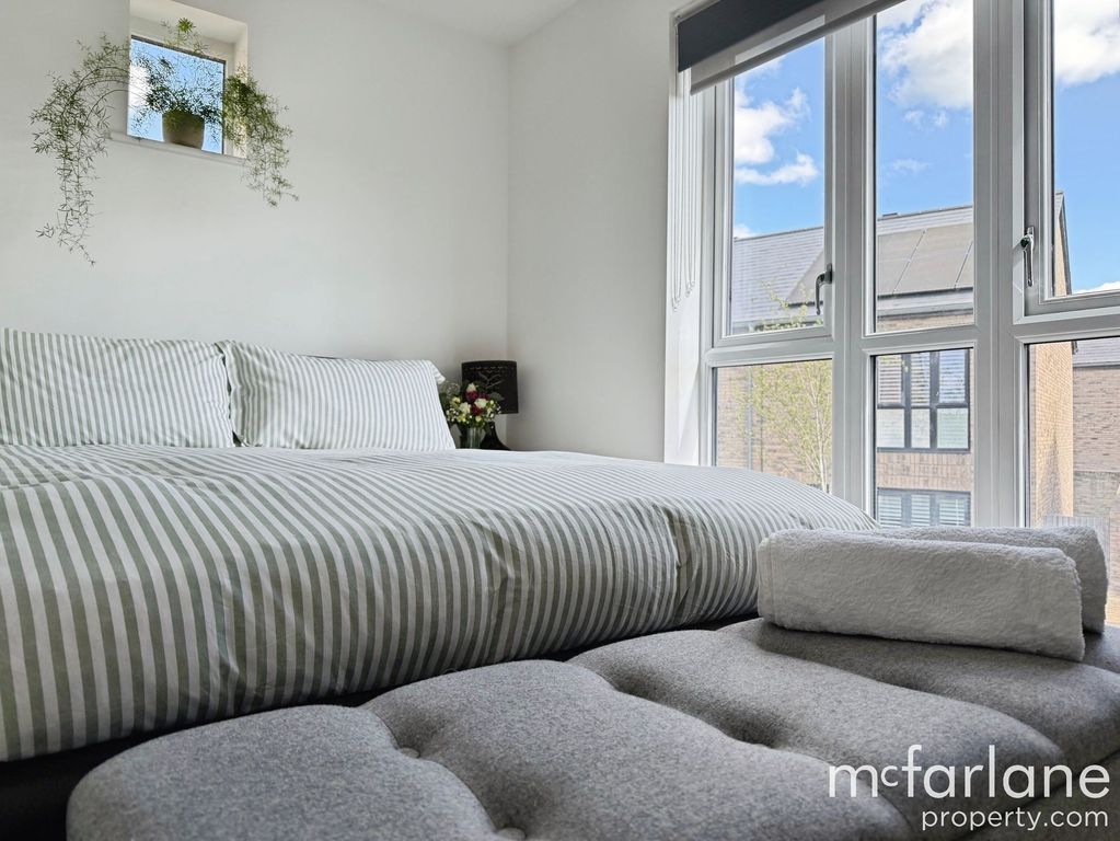 Additional image 20 of 4 bed detached house for saleTrevelyan Road, Swindon SN3