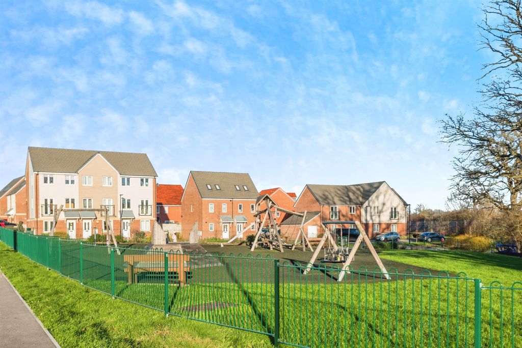 Additional image 21 of 4 bed semi-detached house for saleBrickworth Place, Swindon SN3