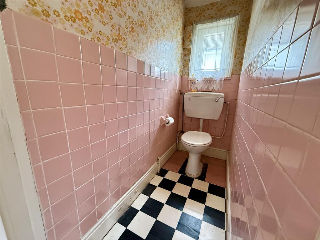 Additional image 13 of 4 bed detached house for saleMarlborough Road, Swindon SN3