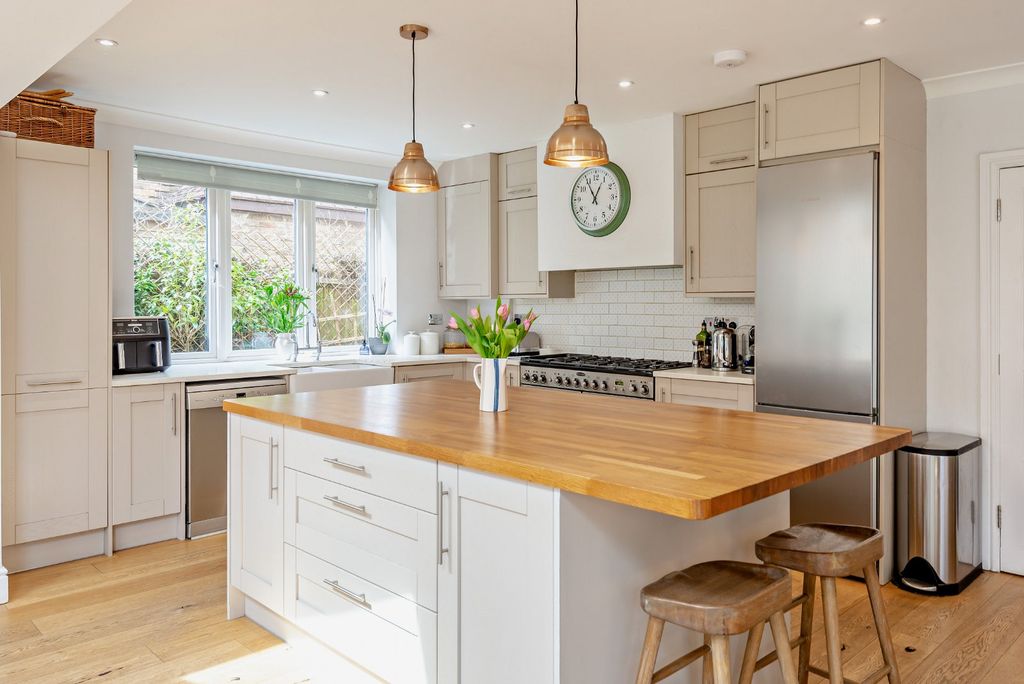Additional image 6 of 4 bed detached house for saleForest Road, Ascot, Berkshire SL5