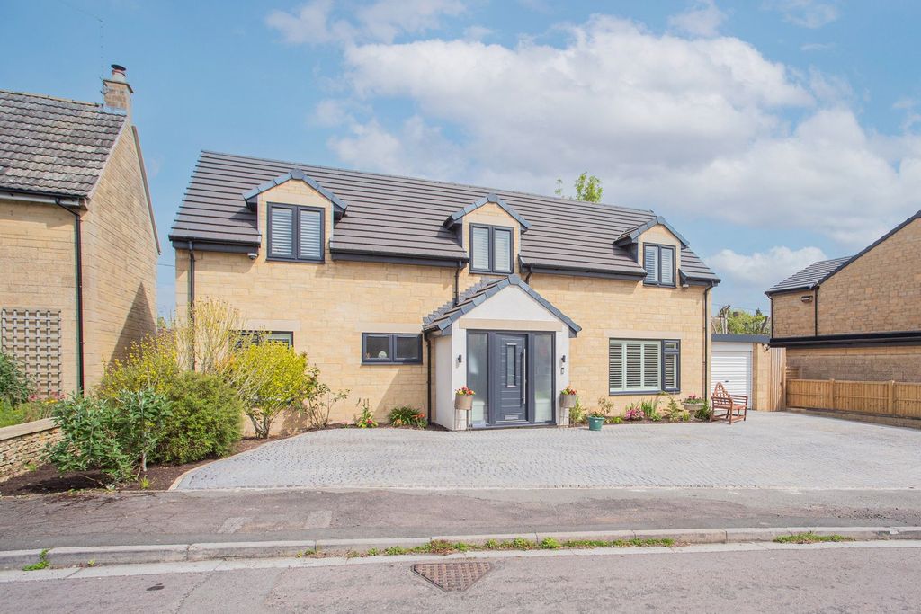 5 bed detached house for saleMilbourne, Malmesbury SN16