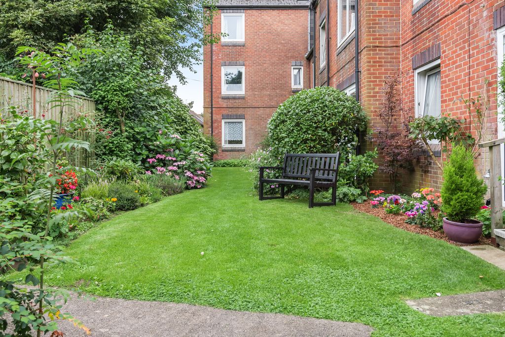 Additional image 10 of 1 bed property for saleHomefarris House, Shaftesbury SP7