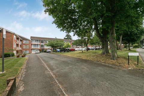 Grange Road, Sutton SM2