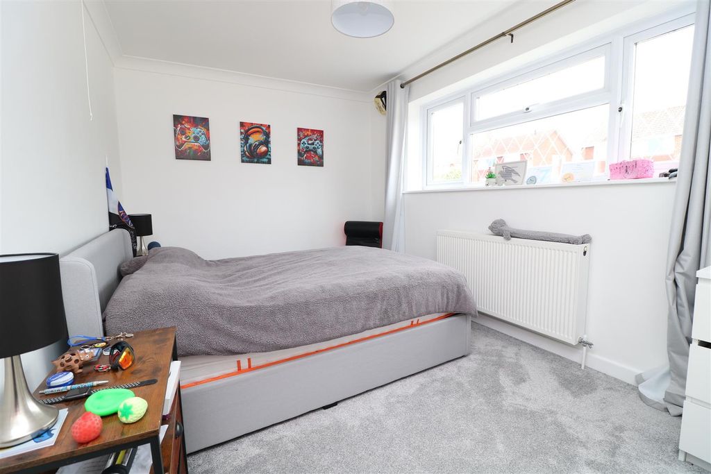 Additional image 13 of 3 bed detached bungalow for saleCharnwood Road, Broadmead, Trowbridge BA14