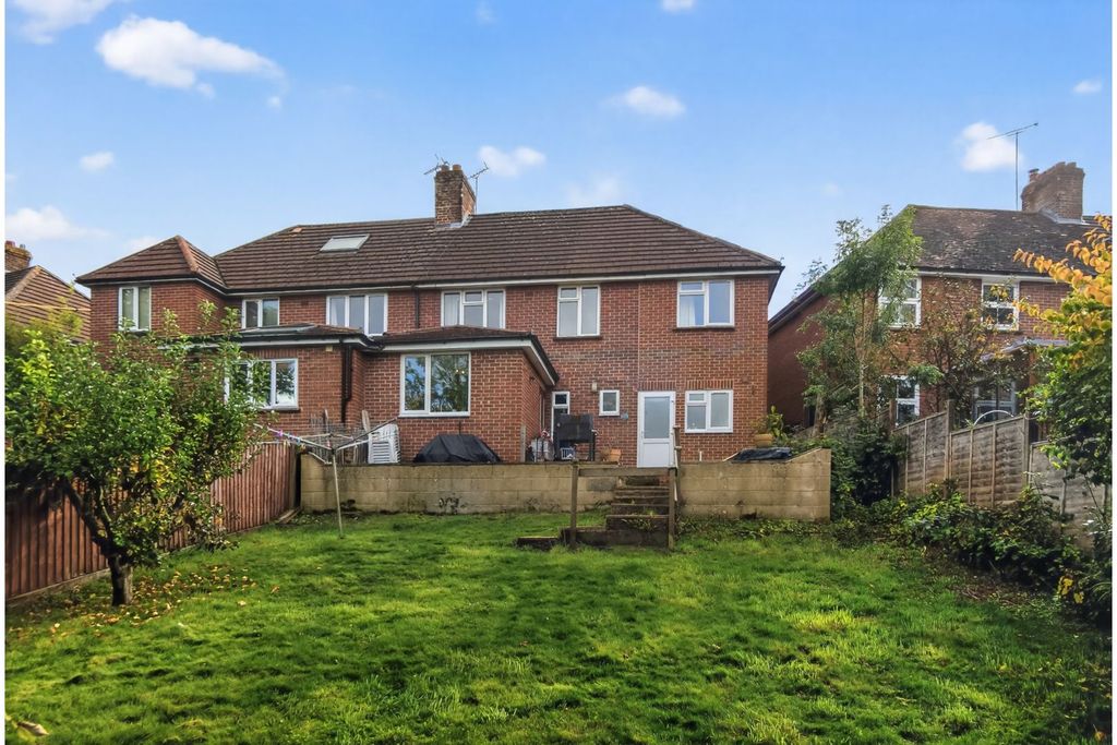 Additional image 23 of 4 bed semi-detached house for saleOrchard Road, Marlborough SN8