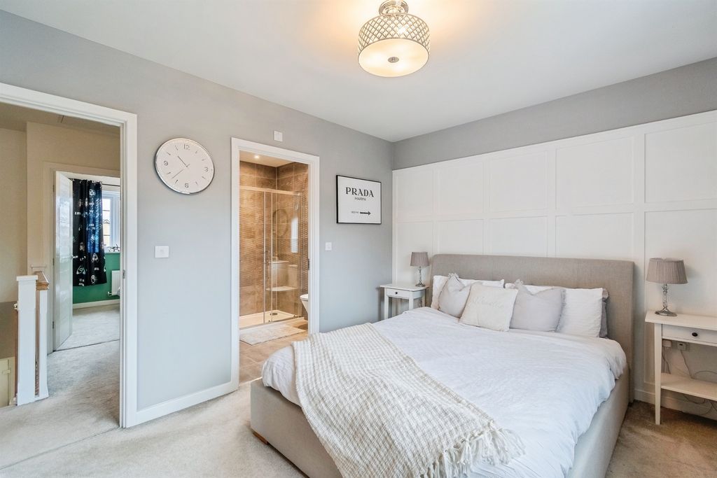 Additional image 10 of 4 bed detached house for saleAssart Way, Chippenham SN14