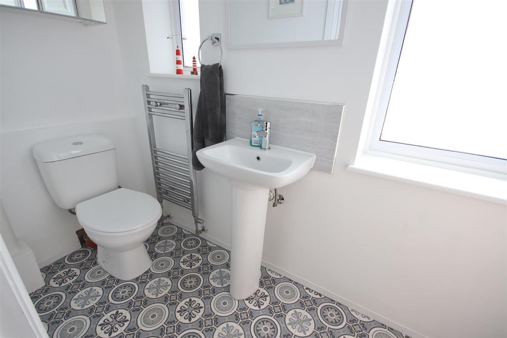 Additional image 8 of 4 bed detached house for saleAnglesey Mead, Chippenham SN15