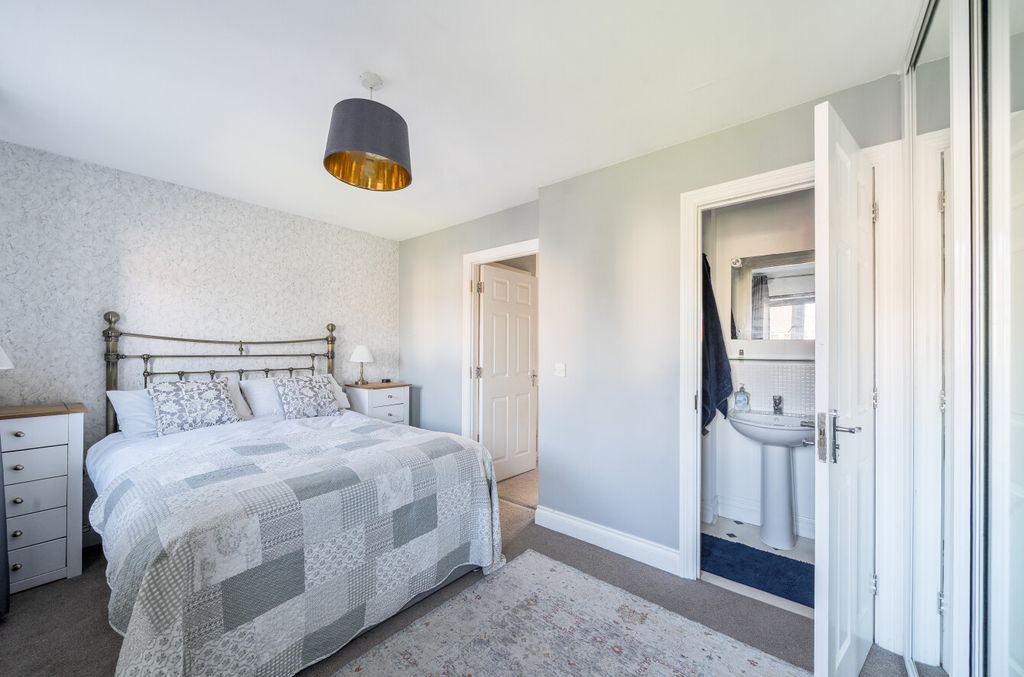 Additional image 5 of 4 bed town house for saleMazurek Way, Haydon End, Swindon SN25