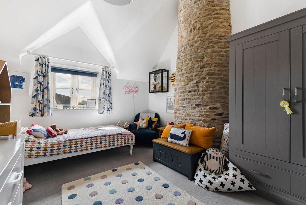 Additional image 20 of 5 bed semi-detached house for saleMoor Lane, Charlton, Malmesbury, Wiltshire SN16