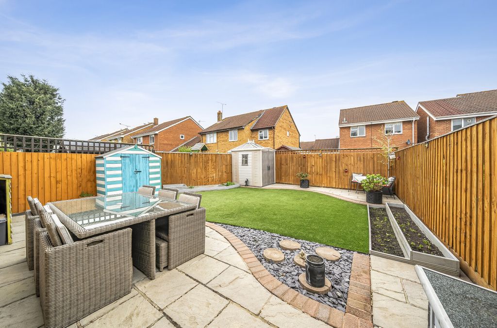 Additional image 15 of 4 bed detached house for saleGodwin Road, Stratton St Margaret, Swindon SN3