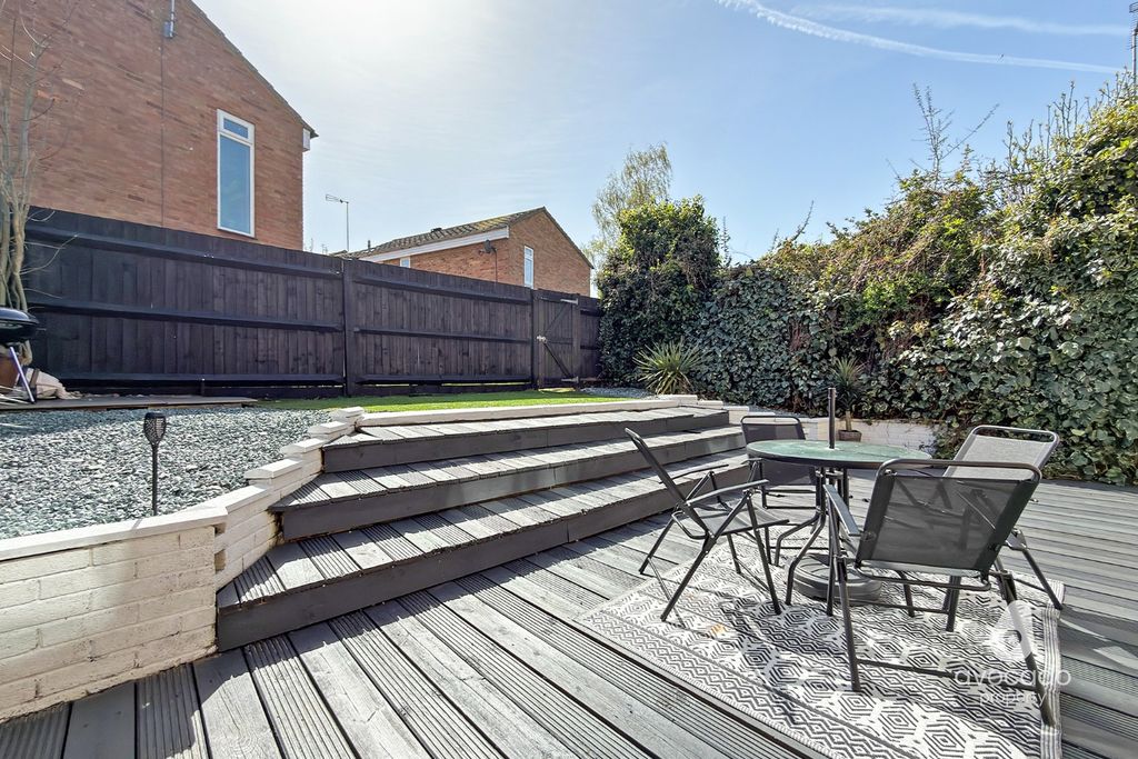 Additional image 10 of 3 bed end terrace house for saleLydney, Bracknell RG12