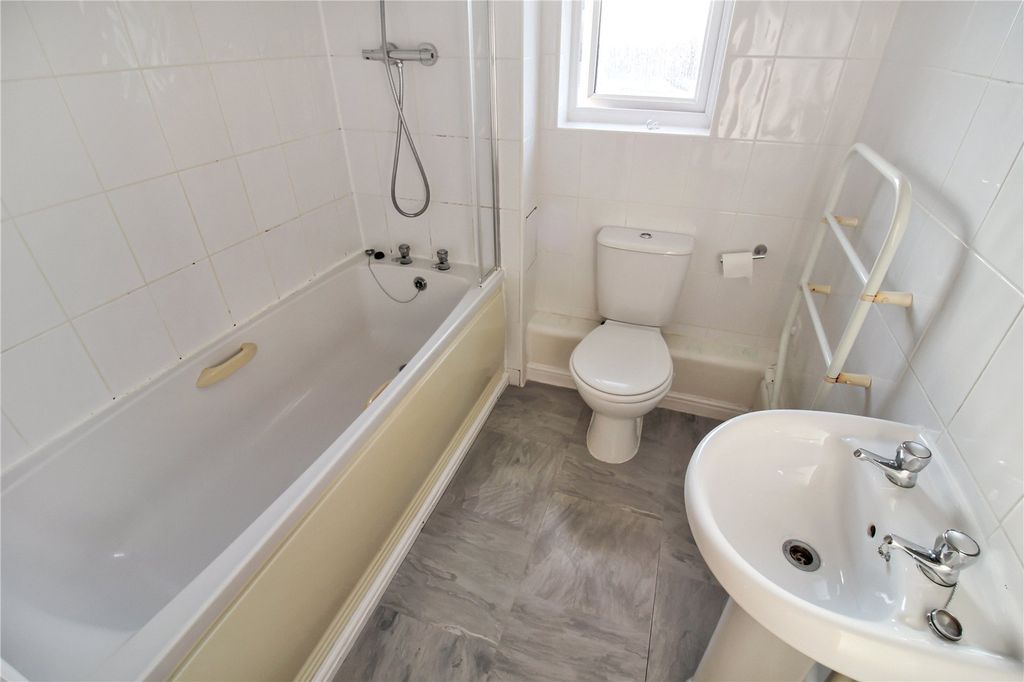 Additional image 7 of 2 bed flat for saleTorun Way, Swindon, Wiltshire SN25