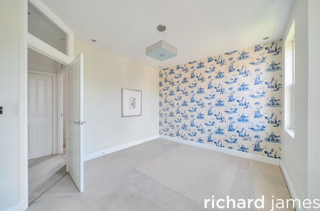 Additional image 16 of 3 bed terraced house for saleSt James Terrace, Old Town, Swindon SN1