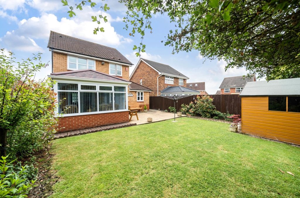 Additional image 2 of 3 bed detached house for saleSound Copse, Swindon SN5