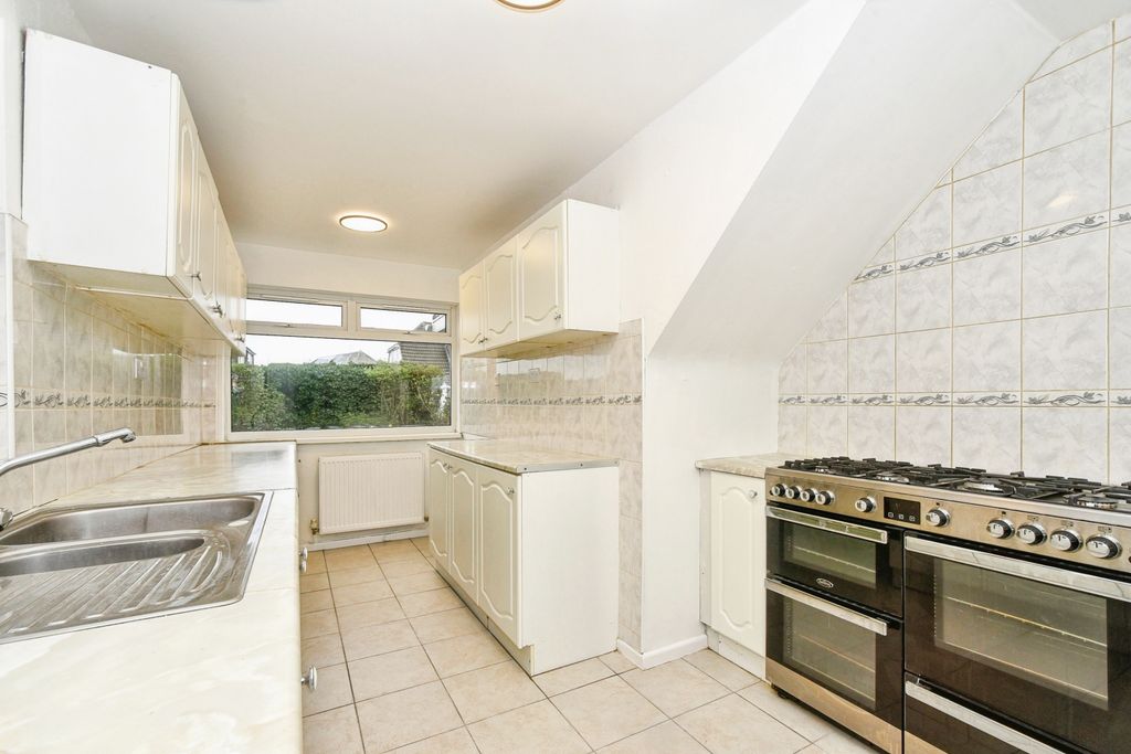 Additional image 9 of 3 bed semi-detached house for saleColebrook Road - Coleview, Swindon SN3