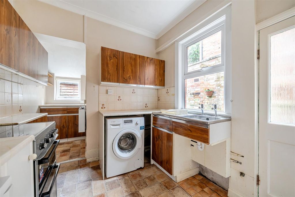 Additional image 5 of 2 bed terraced house for saleEstcourt Crescent, Devizes SN10