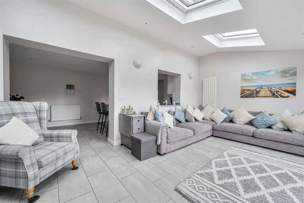 Additional image 16 of 5 bed detached house for saleMascroft Road, Trowbridge BA14