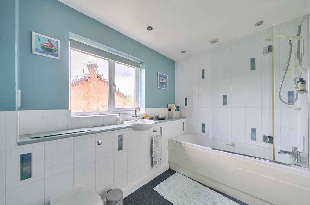 Additional image 8 of 4 bed detached house for saleJewel Close, Grange Park, Swindon SN5
