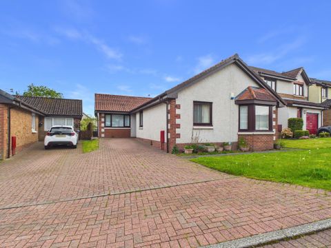 Grampian Drive, Lindsayfield, East Kilbride G75