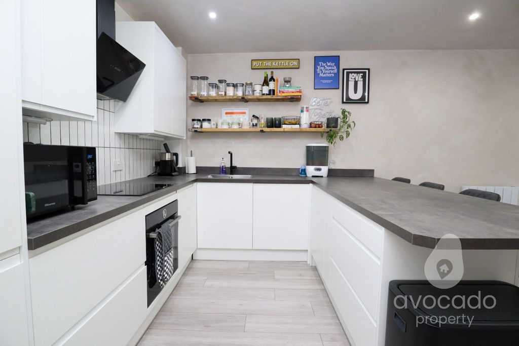 Additional image 4 of 2 bed flat for saleChurch View, 341 London Road, Camberley, Surrey GU15