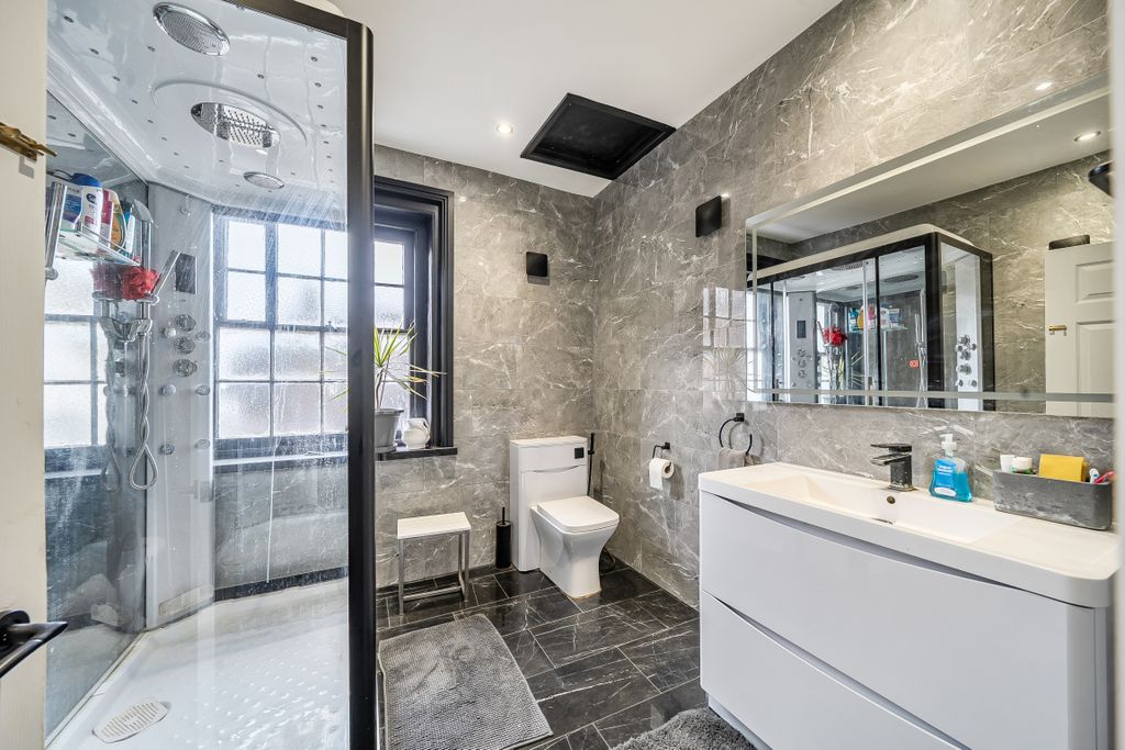 Additional image 3 of 8 bed end terrace house for saleHigh Street, Royal Wootton Bassett SN4