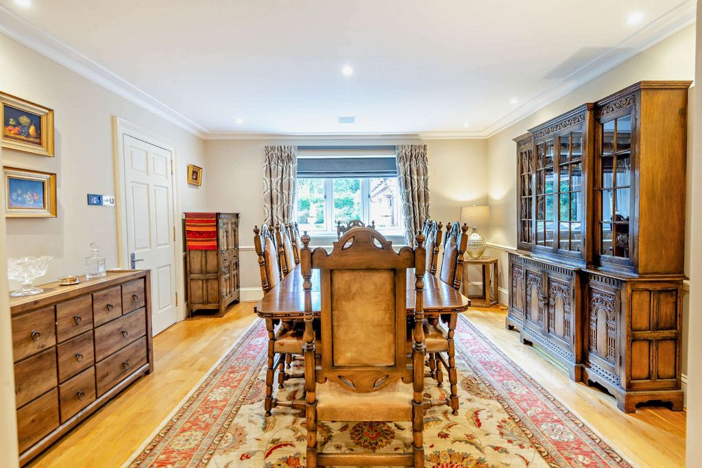 Additional image 7 of 6 bed detached house for saleKennel Avenue, Ascot, Berkshire SL5