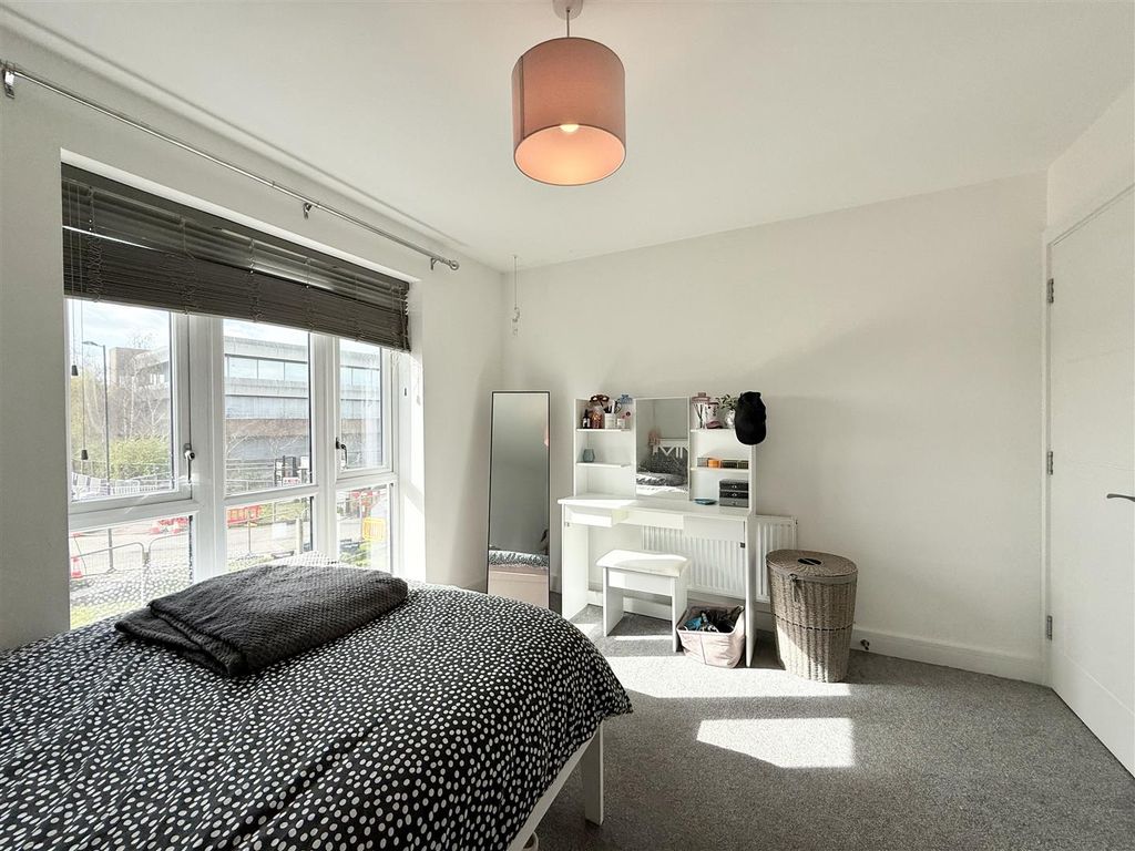 Additional image 5 of 1 bed flat for saleGinner Road, Swindon SN3