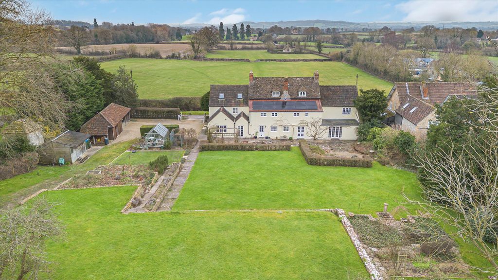 Additional image 24 of 7 bed detached house for saleDraycot Cerne, Chippenham, Wiltshire SN15