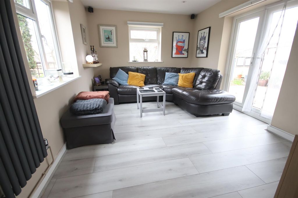 Additional image 10 of 2 bed cottage for saleMalmesbury Road, Chippenham SN15