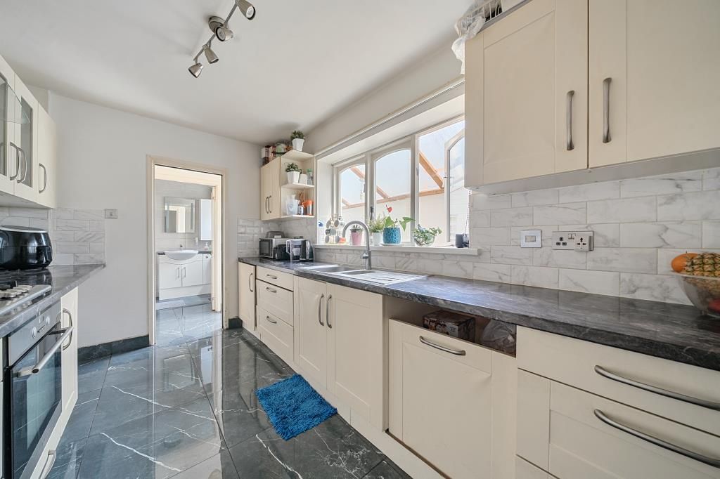Additional image 9 of 2 bed terraced house for salePortsmouth Street, Swindon SN1