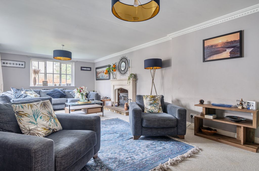 Additional image 16 of 4 bed detached house for saleJigs Lane South, Warfield, Bracknell, Berkshire RG42