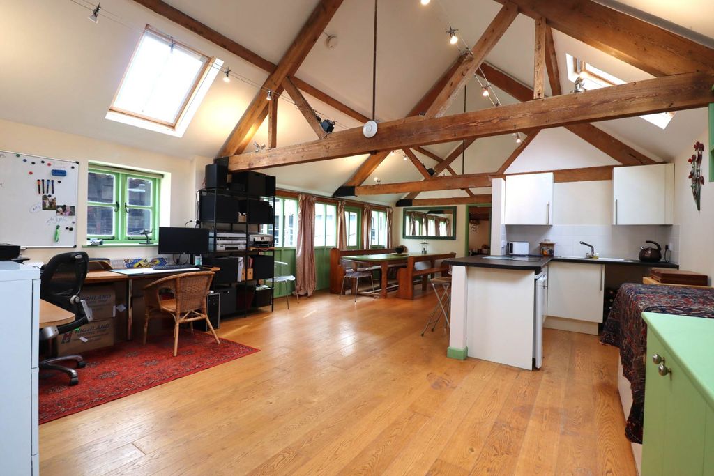 Additional image 8 of 4 bed detached house for saleHinton Parva, Swindon SN4