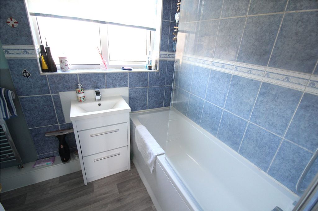 Additional image 15 of 5 bed detached house for saleWheatlands, Swindon, Wiltshire SN25