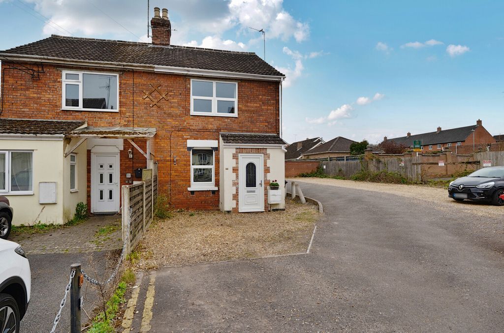 Additional image 17 of 3 bed semi-detached house for saleHigh Street, Wroughton, Wiltshire SN4