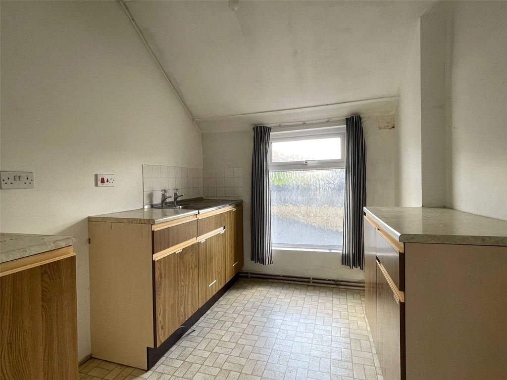 Additional image 8 of Office for saleRadnor Street, Swindon, Swindon SN1