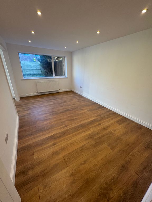 Additional image 12 of 4 bed terraced house for saleHolbeck, Bracknell, Berkshire RG12