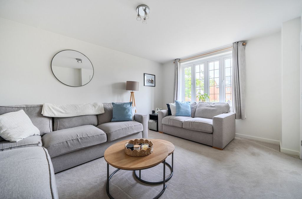 Additional image 15 of 3 bed semi-detached house for saleSonning Place, Binfield, Bracknell, Berkshire RG42