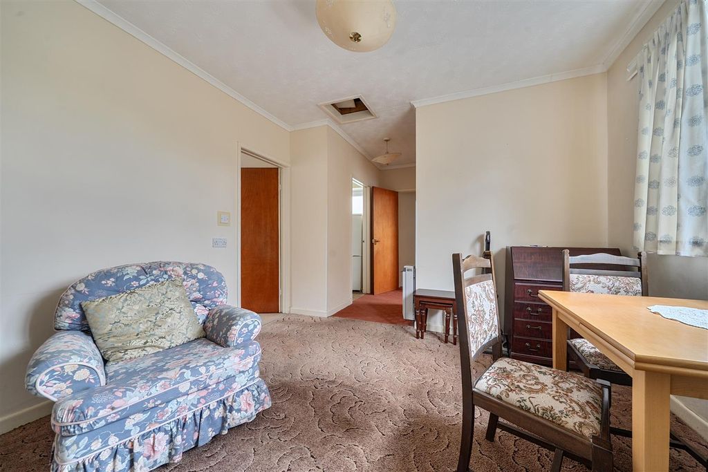 Additional image 12 of 4 bed detached bungalow for saleGreen Lane, Trowbridge BA14