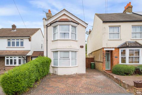 Longlands Park Crescent, Sidcup DA15