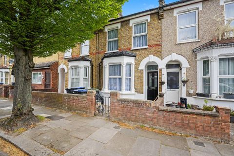 Huxley Road, London N18