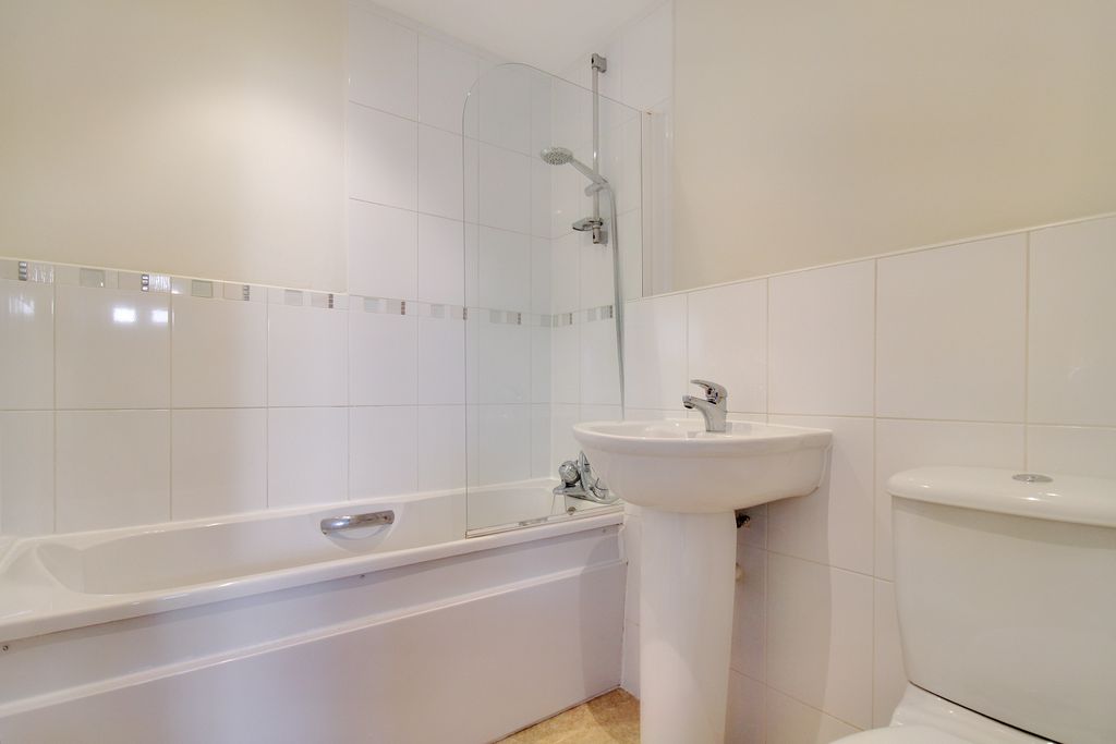 Additional image 13 of 2 bed flat for saleMarbeck Close, Redhouse SN25