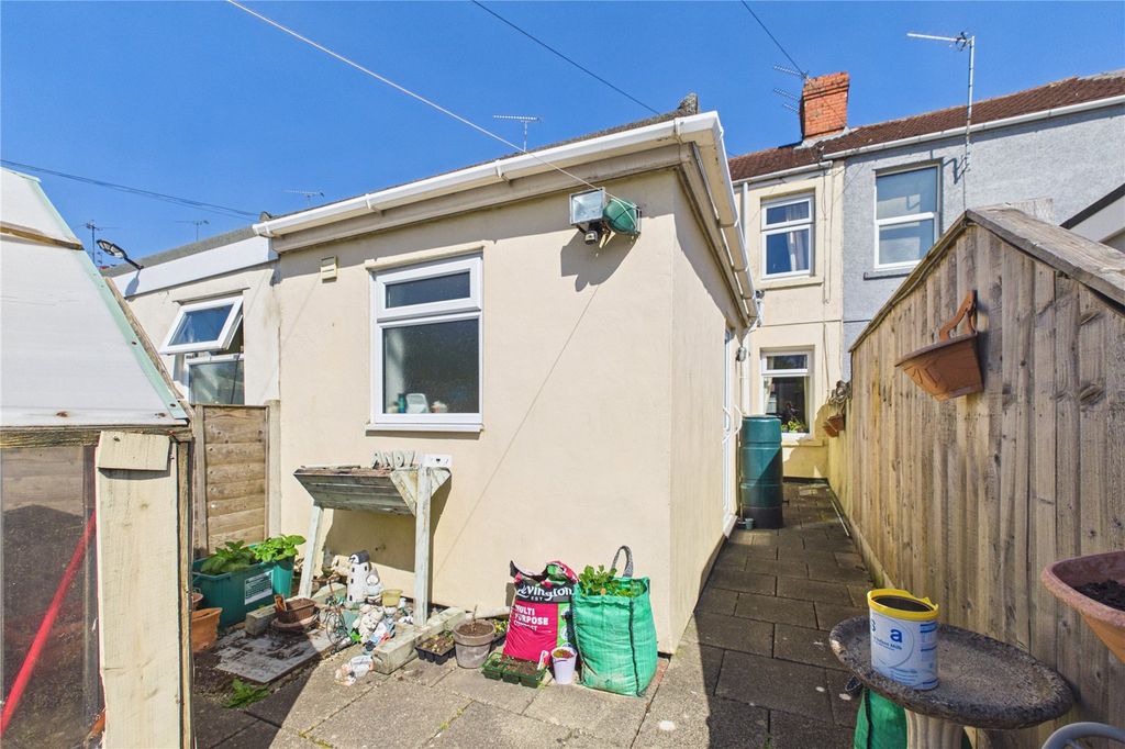 Additional image 16 of 2 bed terraced house for saleFerndale Road, Rodbourne Cheney, Wiltshire SN2