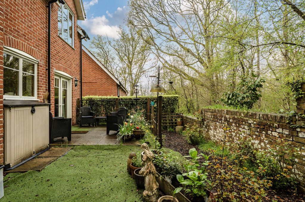 Additional image 8 of 2 bed flat for saleSalisbury Road, Sherfield English, Romsey, Hampshire SO51