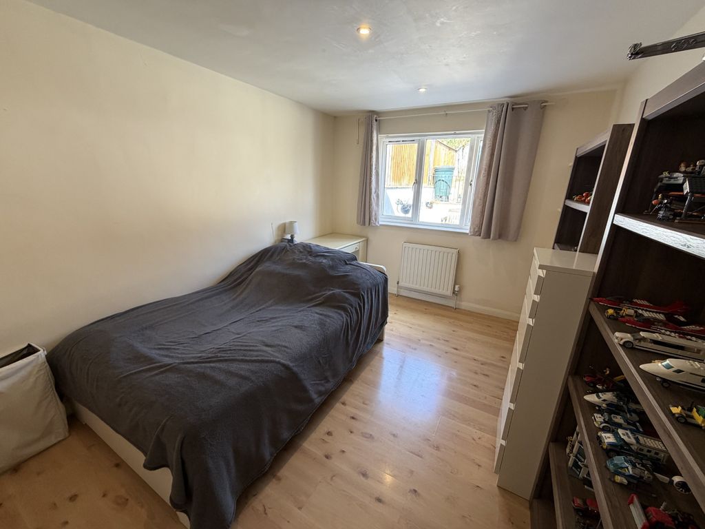 Additional image 16 of 5 bed bungalow for saleEast Gomeldon Road, Gomeldon, Salisbury SP4