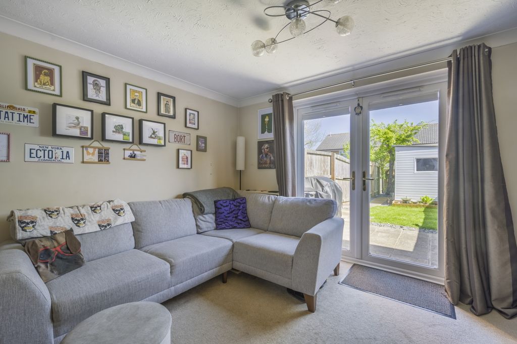 Additional image 2 of 2 bed semi-detached house for saleHyde Road, Swindon SN2