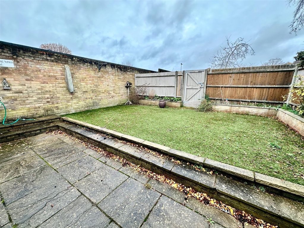Additional image 8 of 3 bed terraced house for saleWheatley, Bracknell, Berkshire RG12