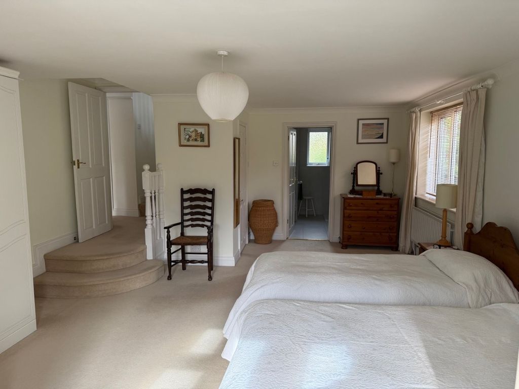Additional image 14 of 4 bed bungalow for salePitton, Salisbury SP5