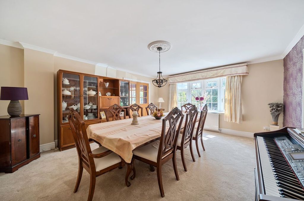 Additional image 5 of 5 bed detached house for saleNew Road, Chiseldon, Swindon SN4
